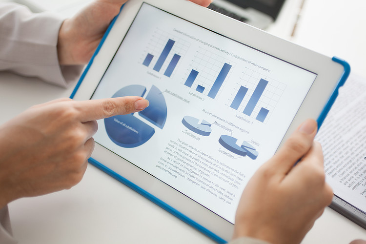 IT-gestützte Finanzexpertise bei Finanzplaner Lars Valley IT-gestützte Finanzexpertise bei Finanzplaner Lars Valley