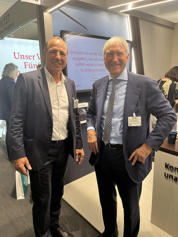 Lars Valley mit Fondsmanager Dr Flossbach Lars Valley mit Fondsmanager Dr Flossbach